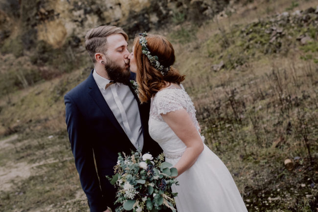 Bräutigam mit Holzfliege Bräutigam mit Holzfliege